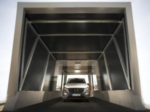 New Mercedes-Benz concept for logistics companies