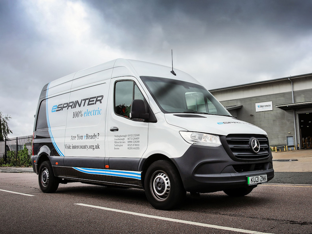 Hermes places landmark order for Mercedes electric vans