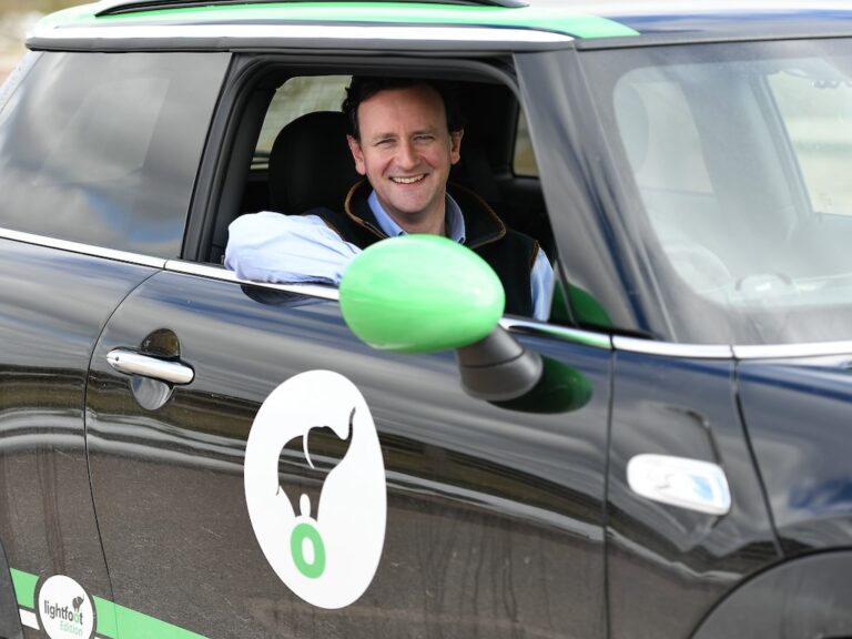 Comment: A nice and smooth transition to EVs